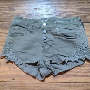 Olive green stretchy jean high rise shorts